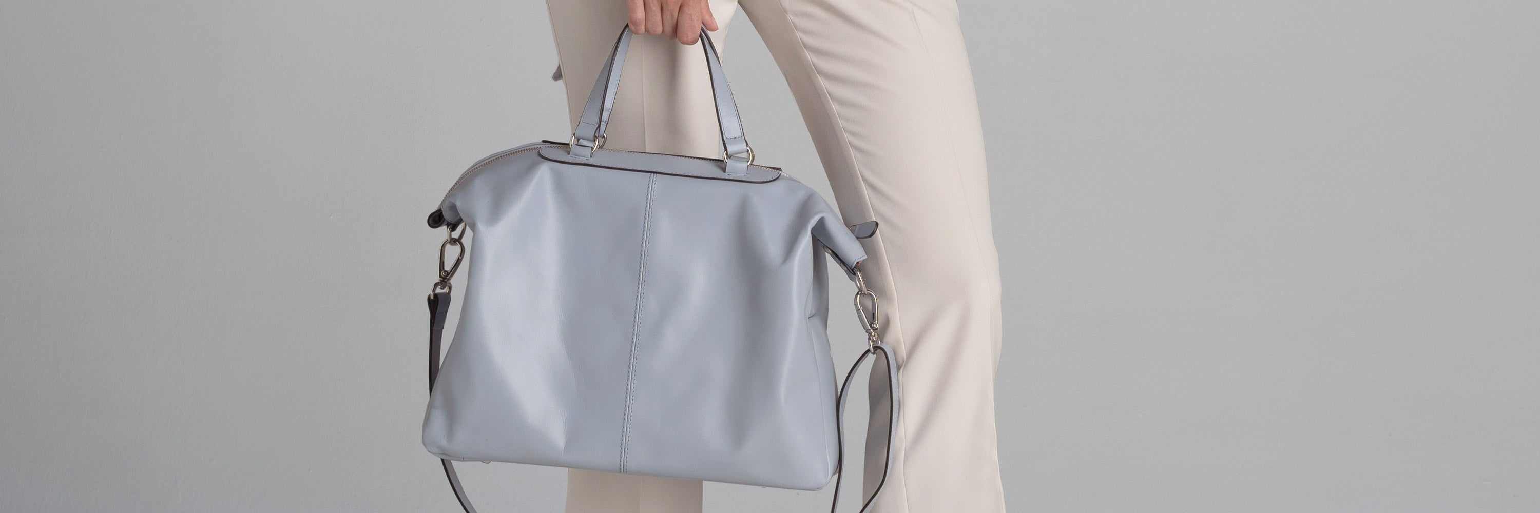 Urbino travel handbags