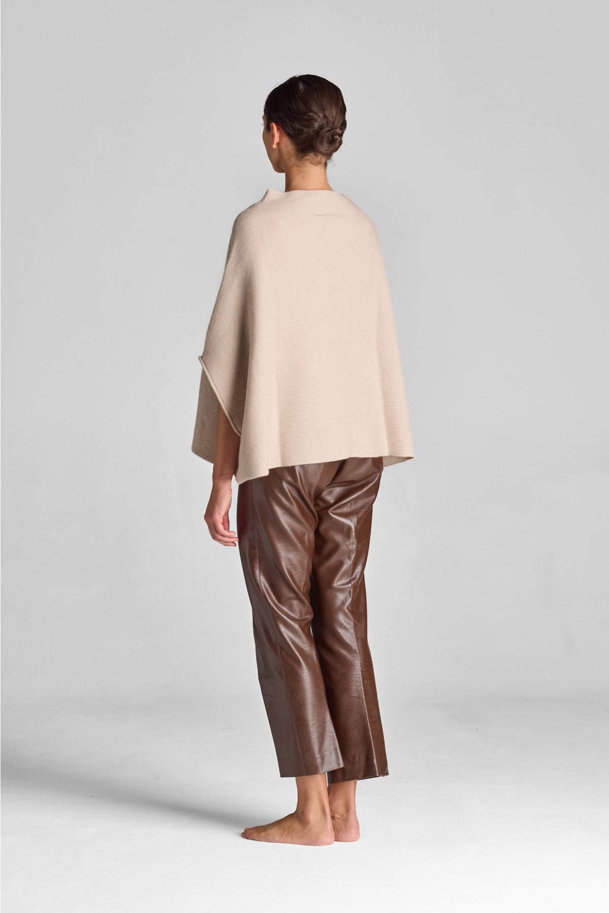 Perugia cashmere cape